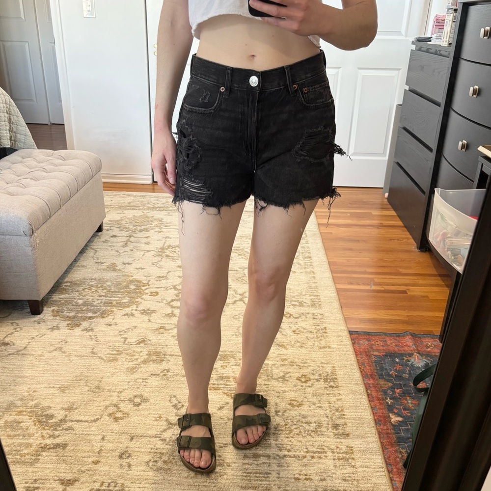 American Eagle Distressed Black Denim Shorts Size 2